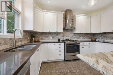 7 HARDY STREET Guelph (St. George's) Ontario photo 10