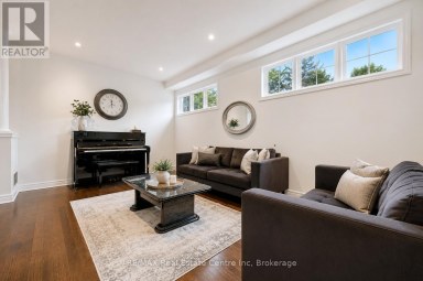 7 HARDY STREET Guelph (St. George's) Ontario photo 12