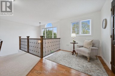 7 HARDY STREET Guelph (St. George's) Ontario photo 18