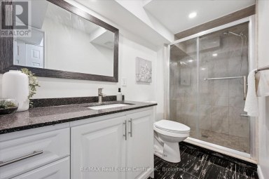 7 HARDY STREET Guelph (St. George's) Ontario photo 31