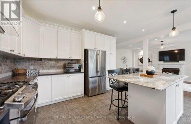 7 HARDY STREET Guelph (St. George's) Ontario photo 9