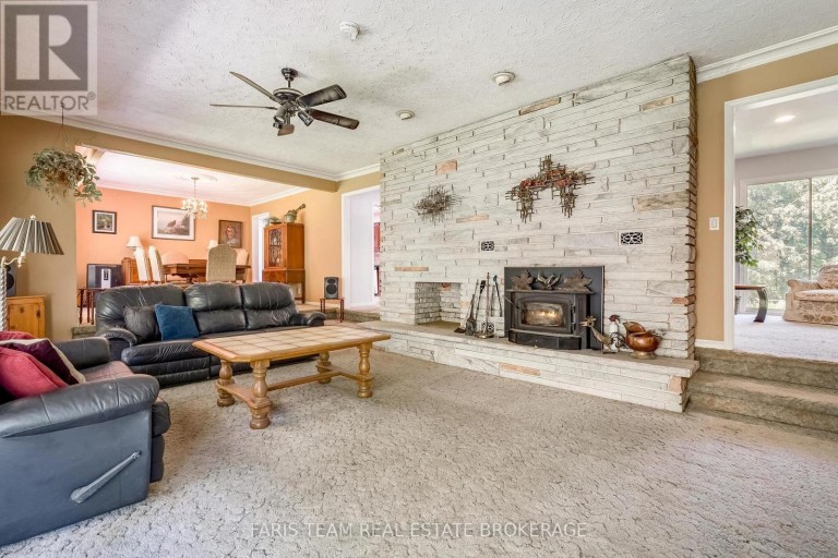 5809 10TH SIDE ROAD, Essa, Ontario, L0L1N0
