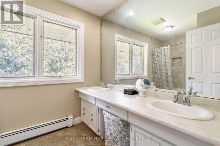 5809 10TH SIDE ROAD, Essa, Ontario, L0L1N0