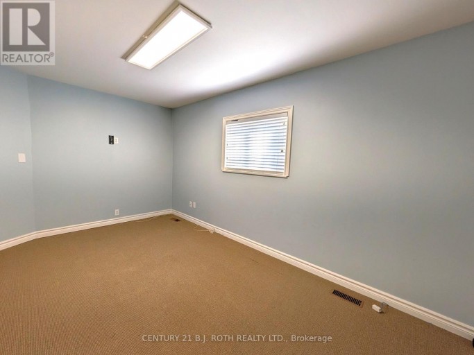 888 INNISFIL BEACH ROAD, Innisfil (Alcona), Ontario, L9S2C2