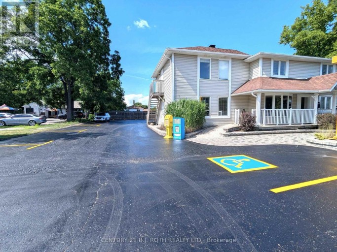 888 INNISFIL BEACH ROAD, Innisfil (Alcona), Ontario, L9S2C2