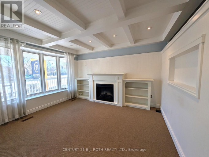 888 INNISFIL BEACH ROAD, Innisfil (Alcona), Ontario, L9S2C2