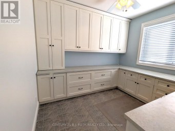 888 INNISFIL BEACH ROAD Innisfil (Alcona) Ontario photo 8