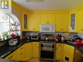 14 - 23 FOUR WINDS DRIVE Toronto (York University Heights) Ontario photo 4