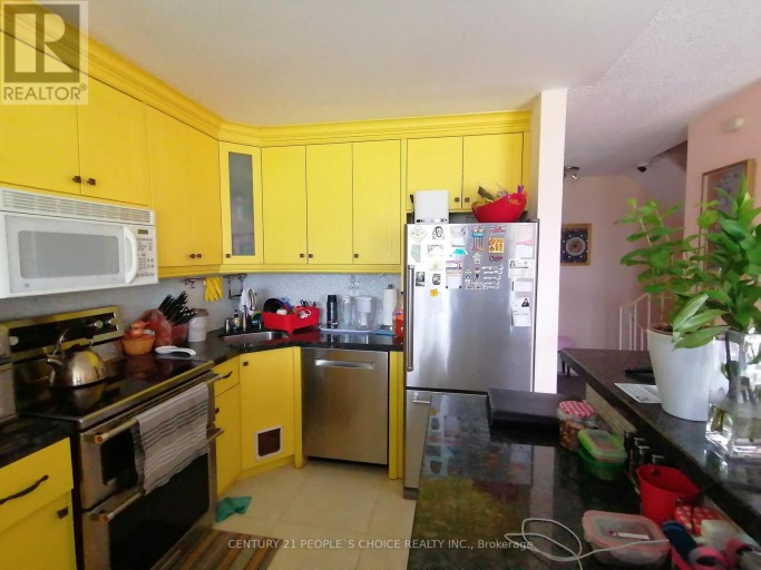 14 - 23 FOUR WINDS DRIVE, Toronto (York University Heights), Ontario, M3J1K7