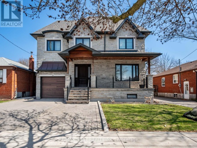 5 PAULA BOULEVARD, Toronto (Alderwood), Ontario, M8W4B5