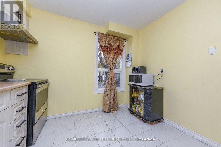 85 ENMOUNT DRIVE, Brampton (Southgate), Ontario, L6T4C9