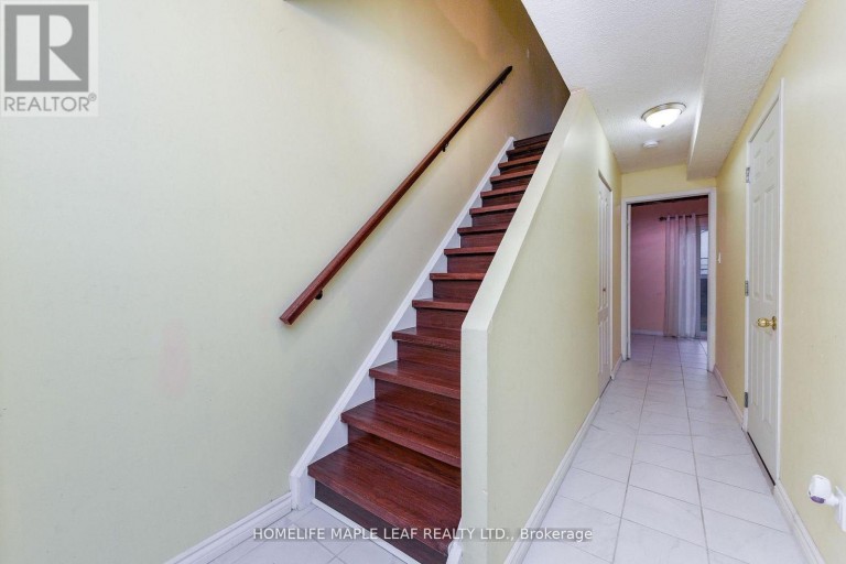 85 ENMOUNT DRIVE, Brampton (Southgate), Ontario, L6T4C9