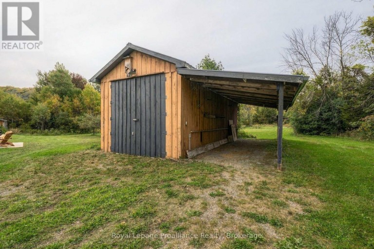 16 BONISTEEL ROAD, Quinte West (Sidney Ward), Ontario, K8P5V8
