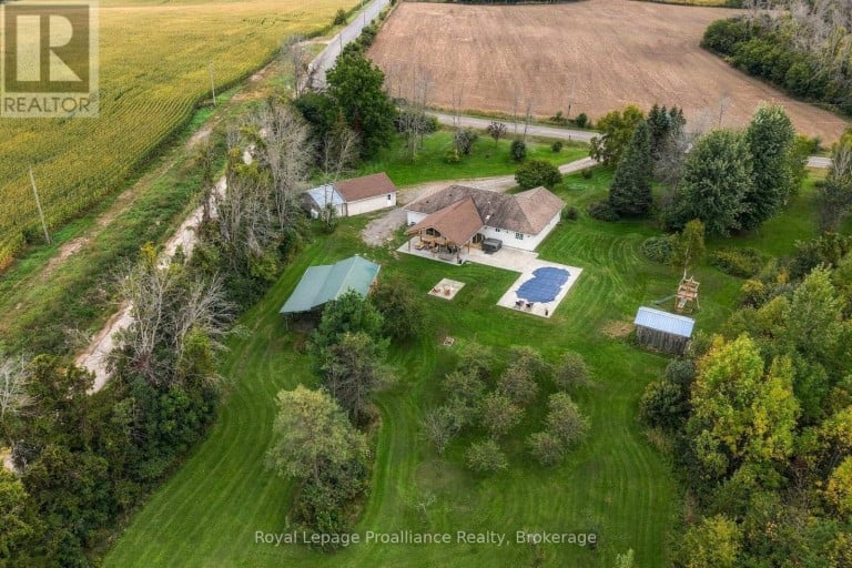 16 BONISTEEL ROAD, Quinte West (Sidney Ward), Ontario, K8P5V8