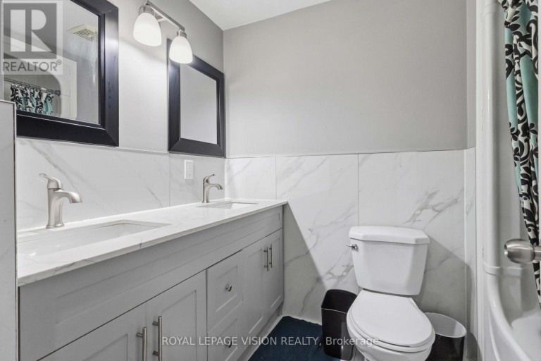1815 DALHOUSIE CRESCENT, Oshawa (Samac), Ontario, L1G8C5