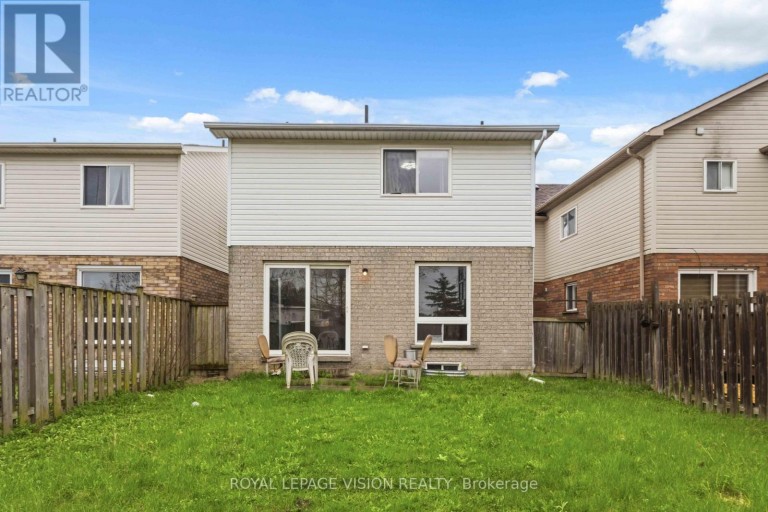 1815 DALHOUSIE CRESCENT, Oshawa (Samac), Ontario, L1G8C5