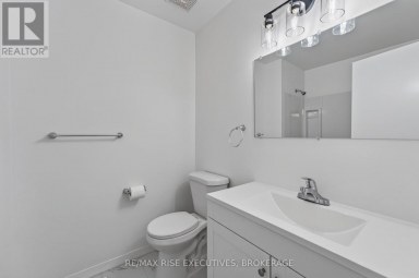 385 MELANIE AVENUE Kingston (East Gardiners Rd) Ontario photo 12