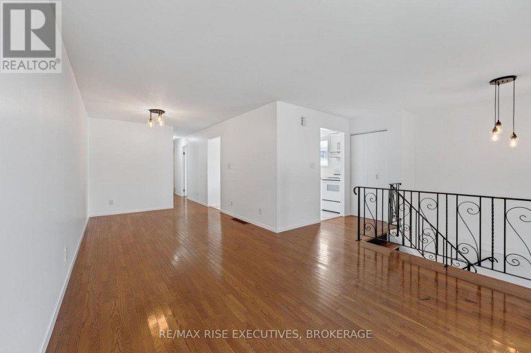 385 MELANIE AVENUE, Kingston (East Gardiners Rd), Ontario, K7M8B2