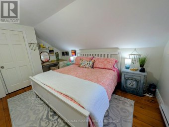 46 QUEEN STREET Selwyn Ontario photo 14