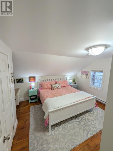 46 QUEEN STREET, Selwyn, Ontario, K0L2H0