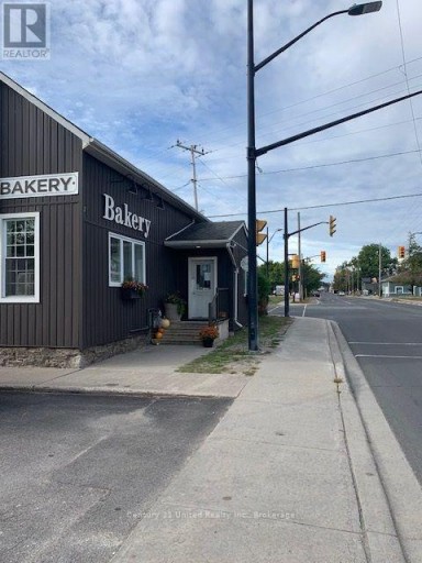 127 QUEEN STREET, Selwyn, Ontario, K0L2H0