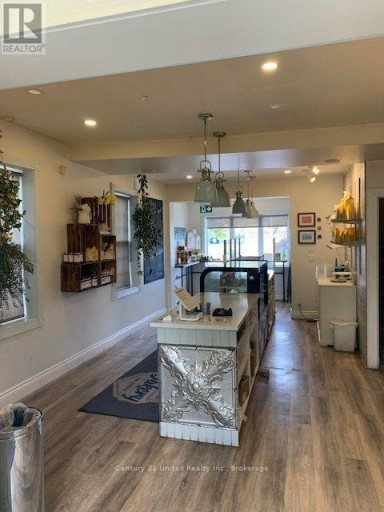 127 QUEEN STREET, Selwyn, Ontario, K0L2H0