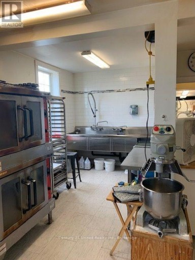 127 QUEEN STREET, Selwyn, Ontario, K0L2H0
