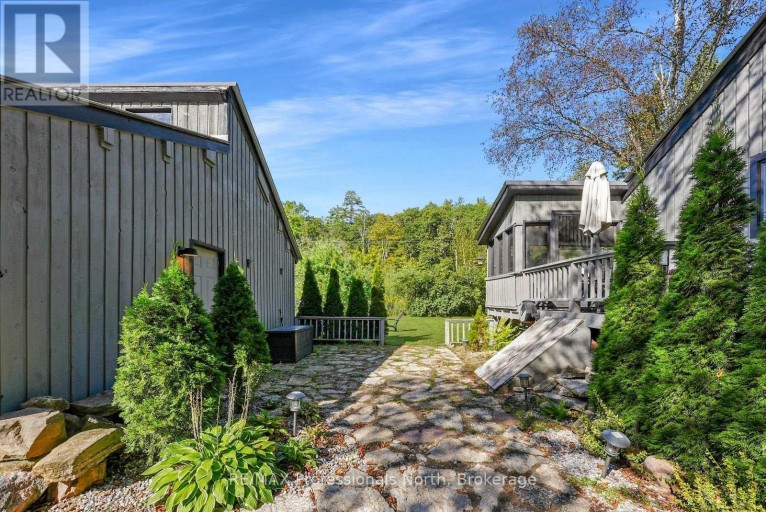 1012 SHETLAND ROAD, Minden Hills (Lutterworth), Ontario, K0M2L0