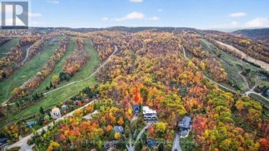 112 ARROWHEAD CRESCENT Blue Mountains Ontario photo 2