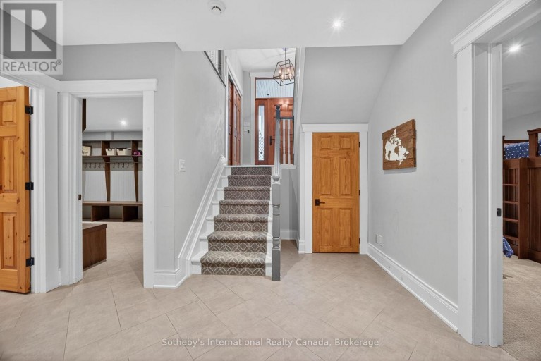 112 ARROWHEAD CRESCENT, Blue Mountains, Ontario, L9Y0R9