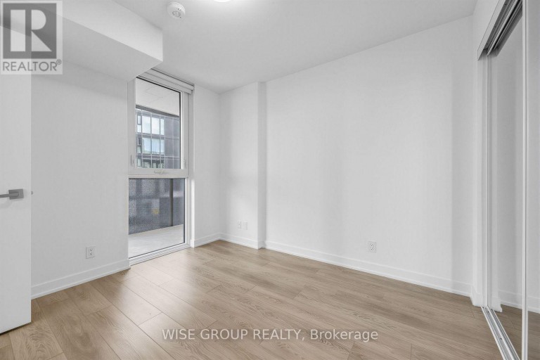 1502 - 18 TRETTI WAY, Toronto (Clanton Park), Ontario, M3H0E4