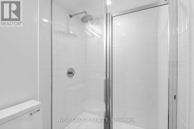 1502 - 18 TRETTI WAY, Toronto (Clanton Park), Ontario, M3H0E4