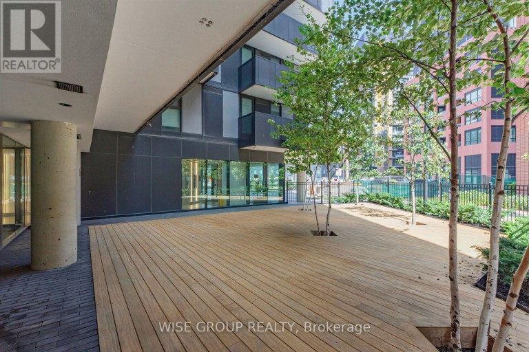 1502 - 18 TRETTI WAY, Toronto (Clanton Park), Ontario, M3H0E4