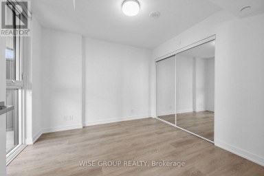 1502 - 18 TRETTI WAY Toronto (Clanton Park) Ontario photo 9