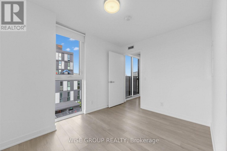 1209 - 18 TRETTI WAY, Toronto (Clanton Park), Ontario, M3H0E4