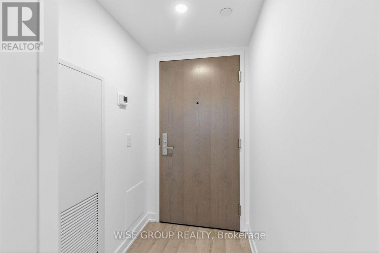 1209 - 18 TRETTI WAY, Toronto (Clanton Park), Ontario, M3H0E4