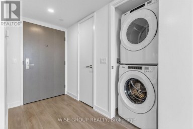 1405 - 18 TRETTI WAY Toronto (Clanton Park) Ontario photo 17