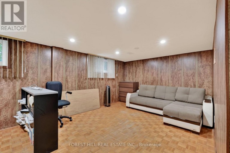 169 OVERBROOK PLACE, Toronto (Bathurst Manor), Ontario, M3H4R2
