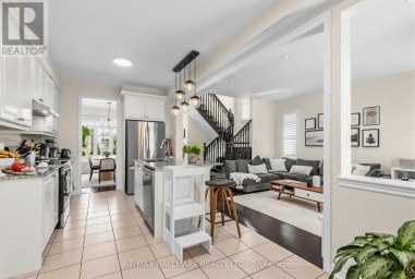 124 BARONS STREET Vaughan (Kleinburg) Ontario photo 11