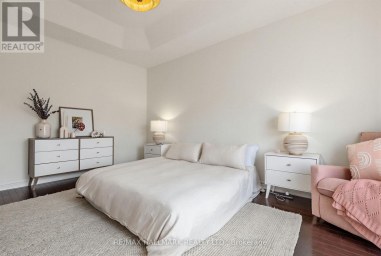 124 BARONS STREET Vaughan (Kleinburg) Ontario photo 15
