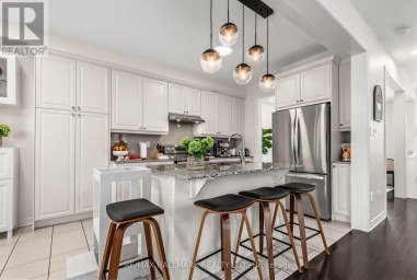 124 BARONS STREET Vaughan (Kleinburg) Ontario photo 7