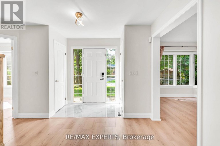 14 ALANA DRIVE, Springwater (Centre Vespra), Ontario, L9X0S2
