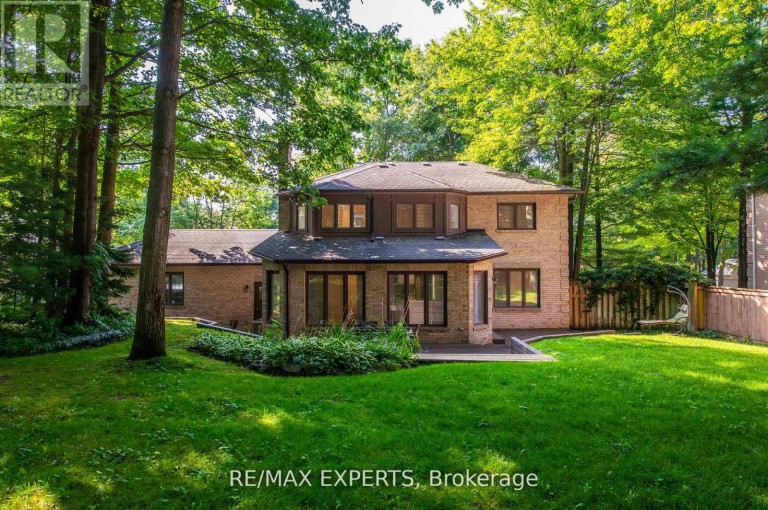 14 ALANA DRIVE, Springwater (Centre Vespra), Ontario, L9X0S2