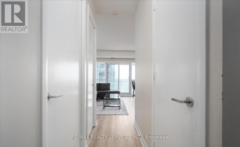 2331 - 165 LEGION ROAD N, Toronto (Mimico), Ontario, M5Y0B3