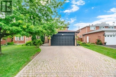 2542 POLLARD DRIVE Mississauga (Erindale) Ontario photo 2