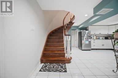 2542 POLLARD DRIVE Mississauga (Erindale) Ontario photo 29