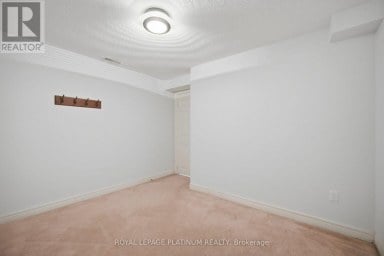 2542 POLLARD DRIVE Mississauga (Erindale) Ontario photo 36