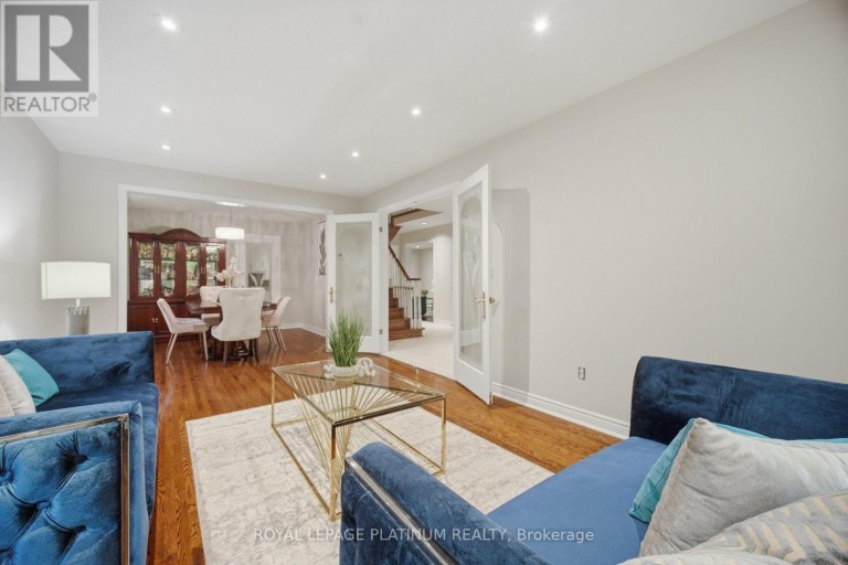 2542 POLLARD DRIVE, Mississauga (Erindale), Ontario, L5C3H1