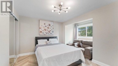 4 BORDEN HILL COURT Brampton (Central Park) Ontario photo 10