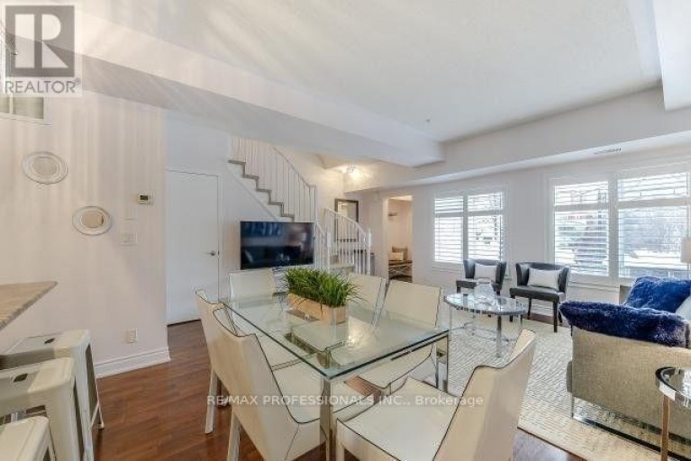 104 - 5 RICHGROVE DRIVE E, Toronto (Willowridge-Martingrove-Richview), Ontario, M9R0A3
